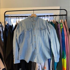 Vineyard Vines denim button up shirt